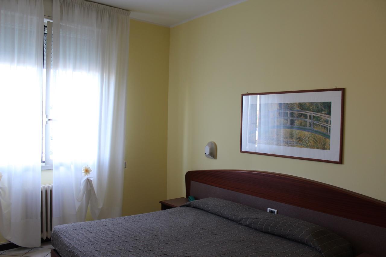 Albergo Sirena Bazzano Eksteriør bilde